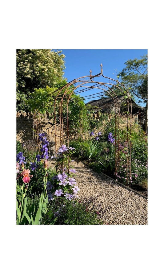 Rose Tunnel Archway Frame with Fleur-de-Lys Finial