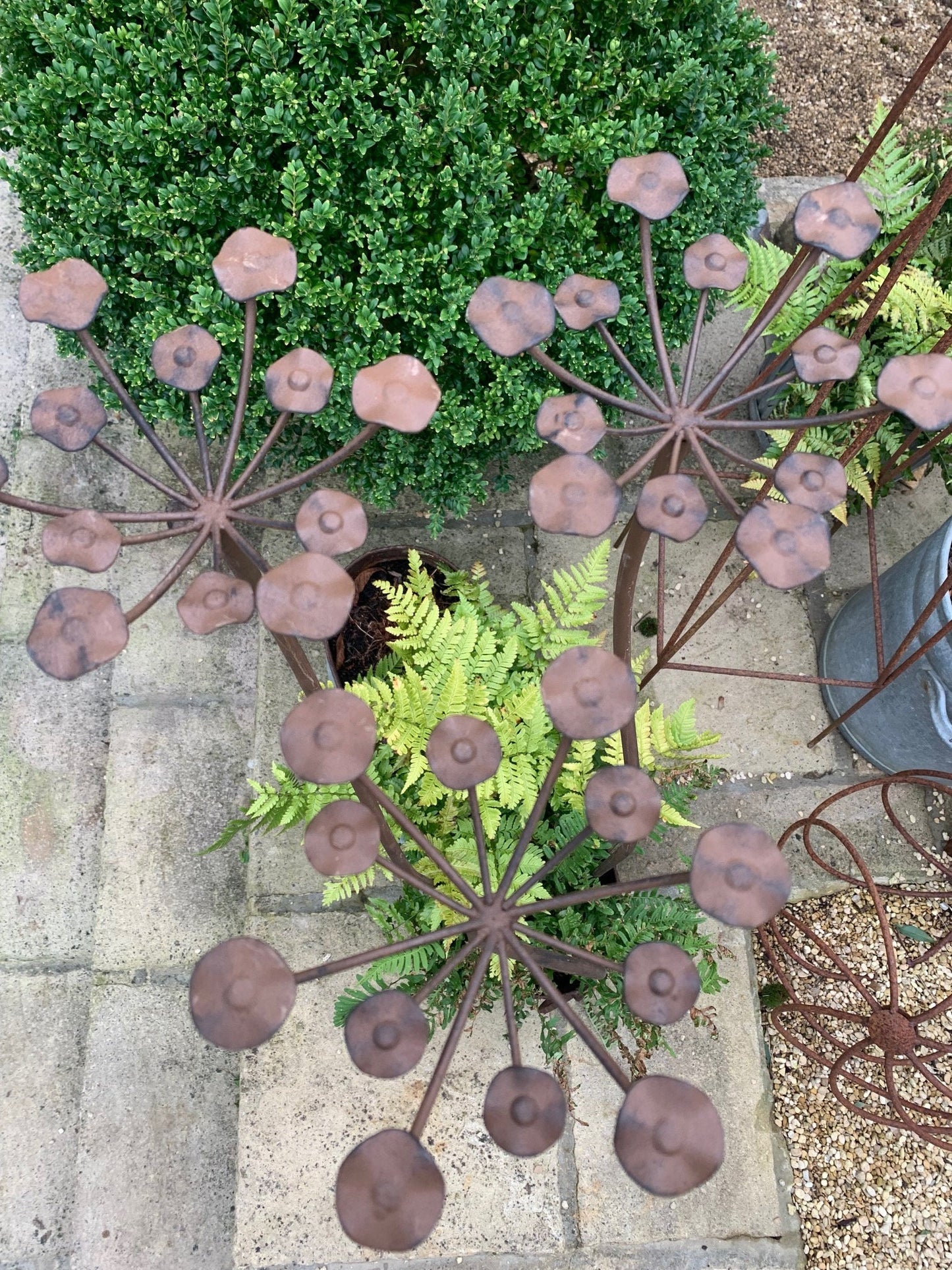 Metal Cow Parsley Sculpture - Set of 3