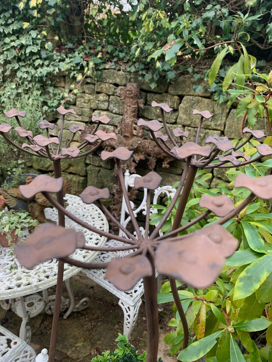Metal Cow Parsley Sculpture - Set of 3