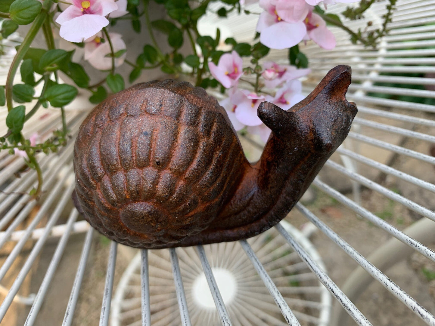 Small Cast Iron Snail